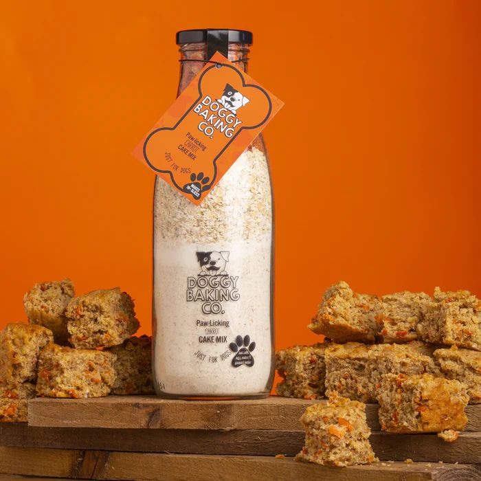 The Bottled Baking Co - Torta di Carote - Biscotti naturali da fare in casa per cani