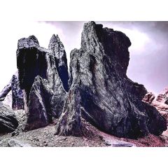 Rocce Dracula Stone Adam Paszczela selection